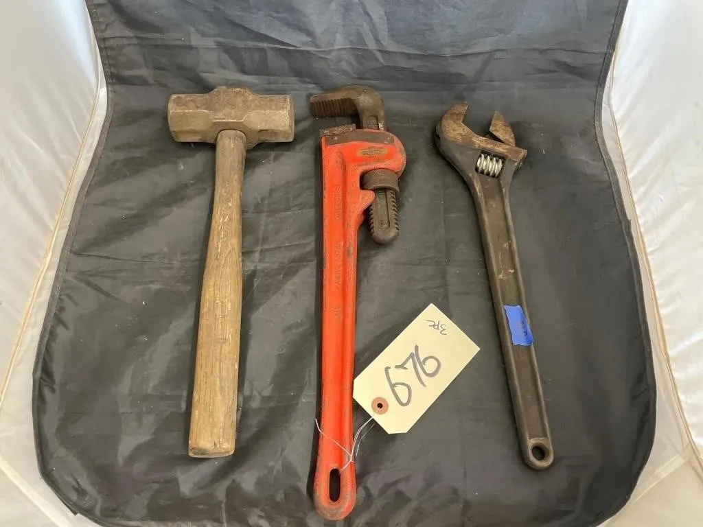 Ridgid 18" Pipe Wrench - Crescent Wrench - Mini