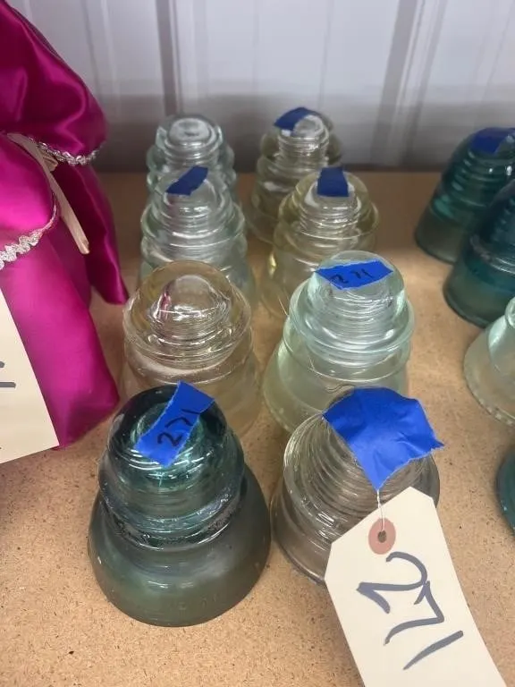 8 Pcs - Glass Insulators