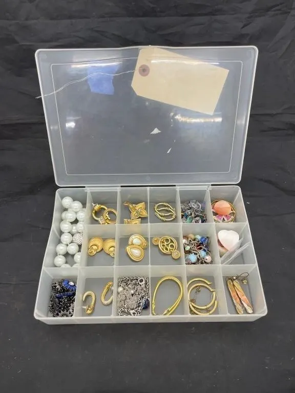 Assorted Fashion Jewelry