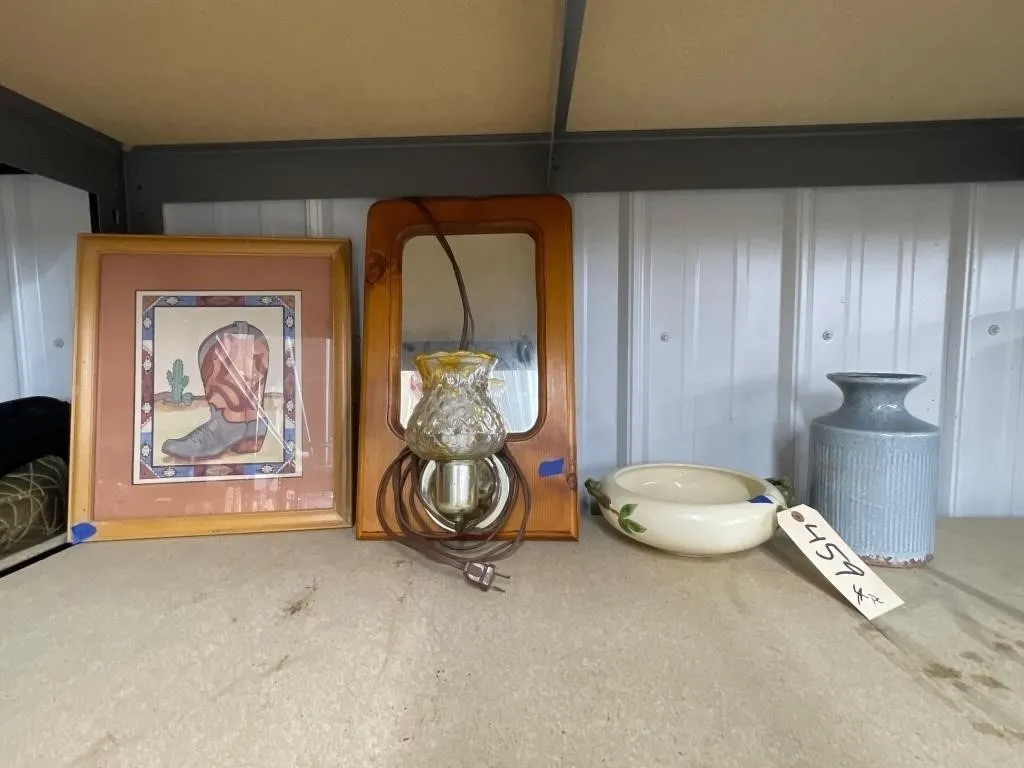 Elec Wall Lamp w/Mirror 11"x18" - Franciscan Pot