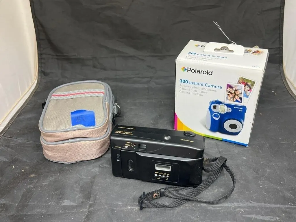 2 Pcs - Polaroid Instand Camera & Ansco Film