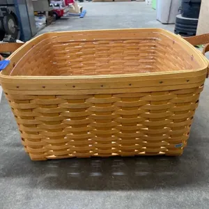 Longaberger Basket w/Plastic Insert