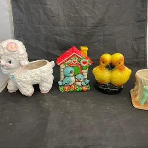 4 Pcs - Planters & Coin Bank