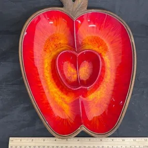 Fruit Themed Wall Decor & Apple Divided Dish