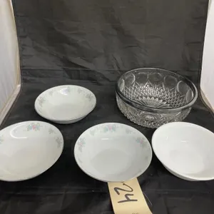 5 Pcs - Metal Rimmed Clear Bowl - 5 China Bowls -