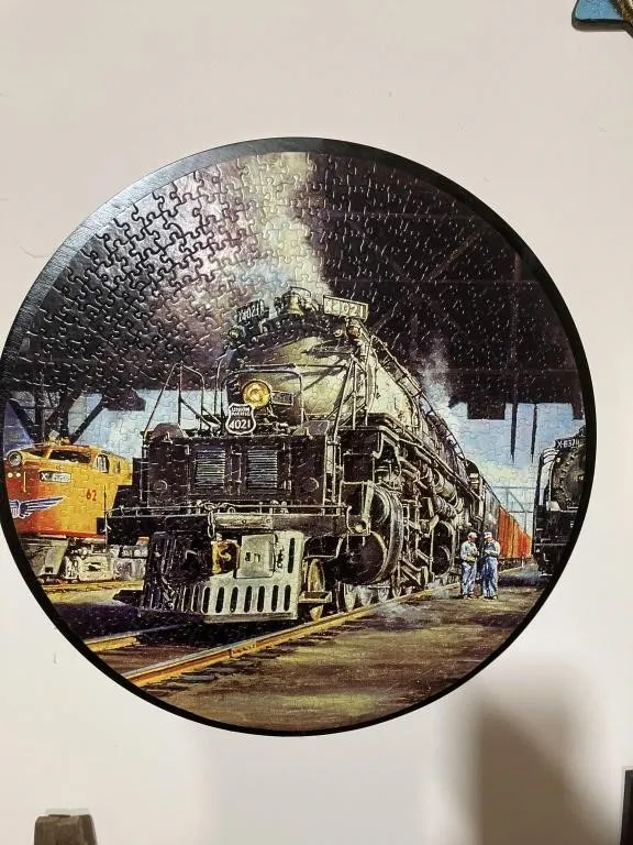 Train puzzle picture