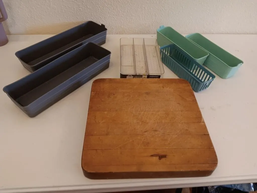 Butchers cutting block, drawer