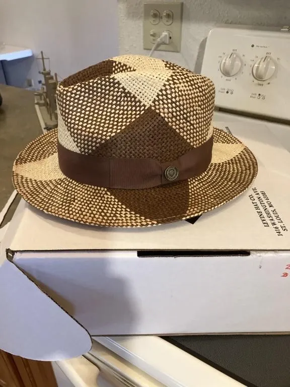 Bruno Capelo Cuban Class C brim straw hat size