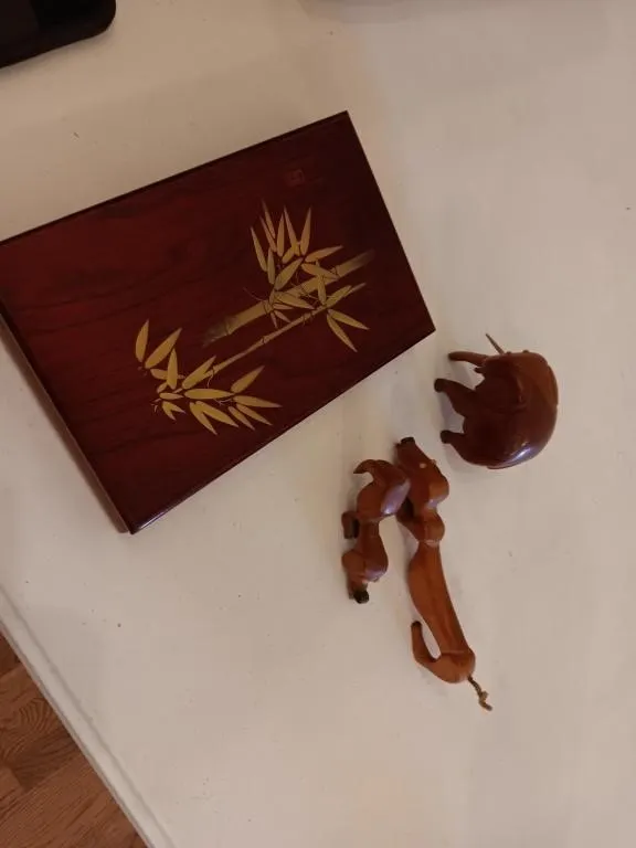 Vintage Japanese lacquerware stationary box, hand