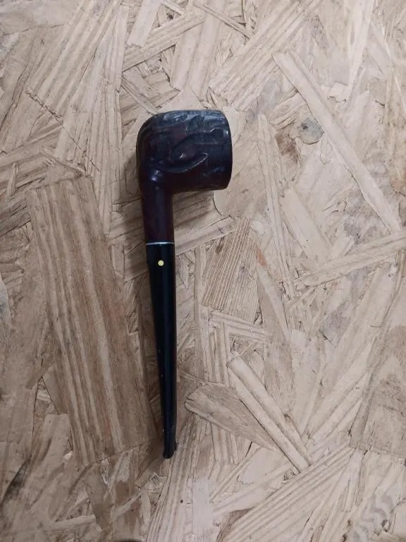 Vintage Willard Imported Briar Smoking Pipe.