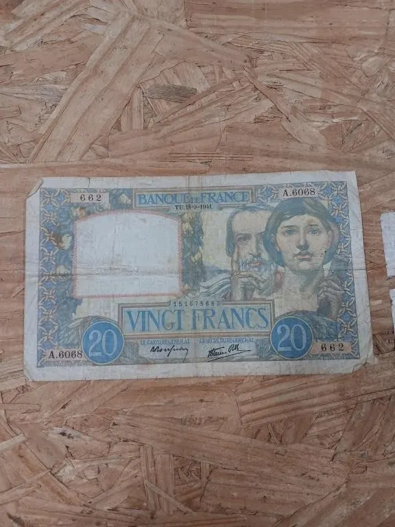 French 20 Francs banknote, 1941. Travail et