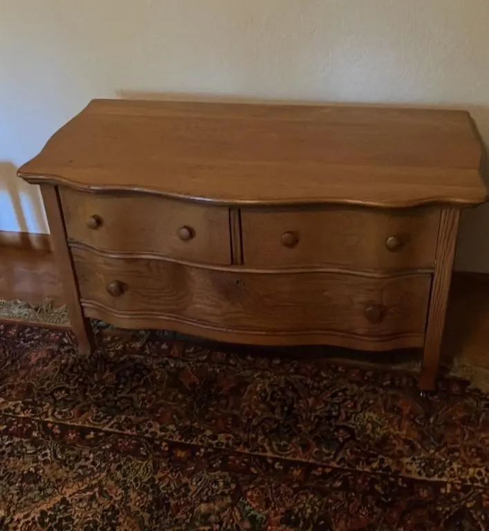 Wooden Commode with Serpentine Front