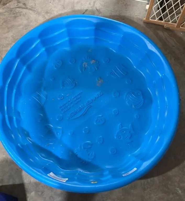 Summer Waves Pool and Wooden Pet Gate
