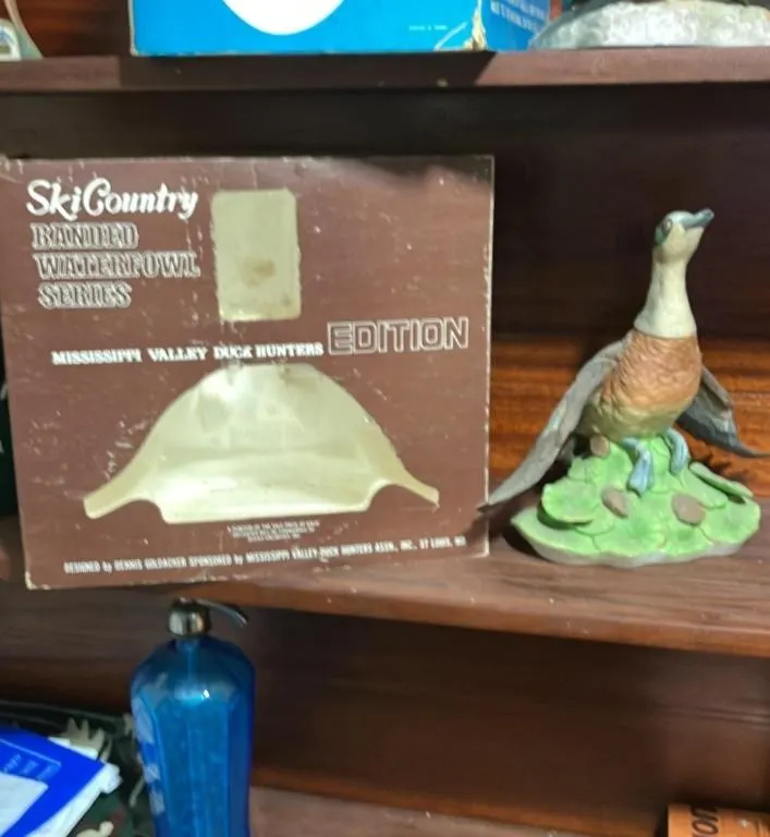 Ski Country Banded Waterfowl Duck Decanter