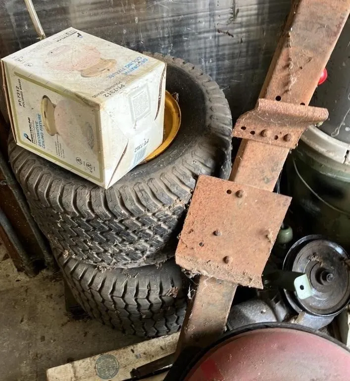 Miscellaneous Household and Utility Lot