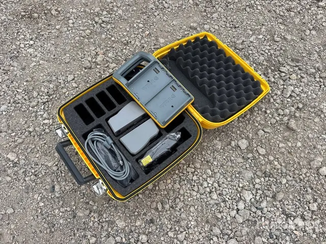Trimble Multi Battery Adapter