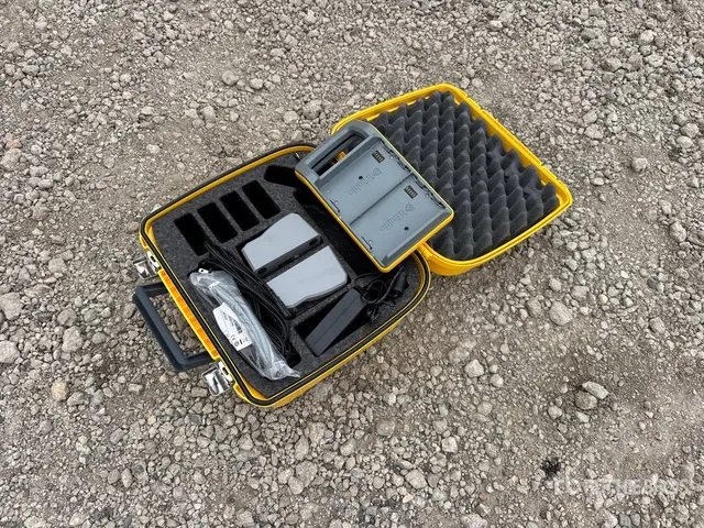 Trimble Multi Battery Adapter