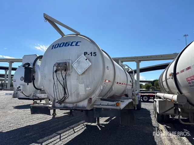 1997 Trailmaster 8400 gal T/A Tanker Trailer