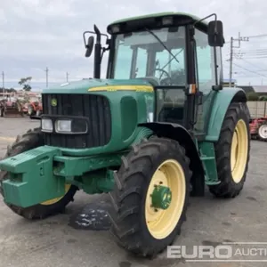 John Deere 6220 