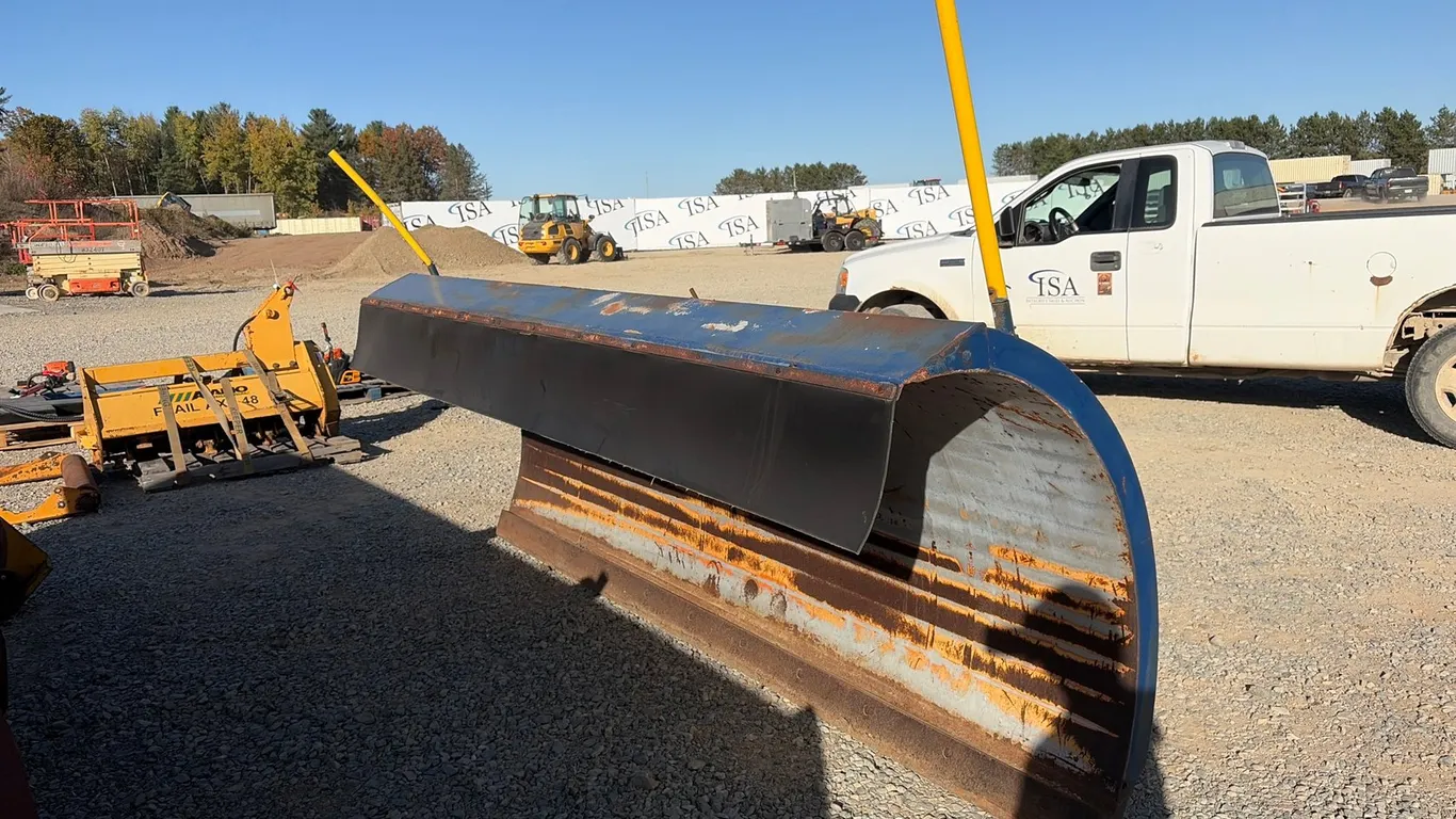 Approx. 11' Snow Plow