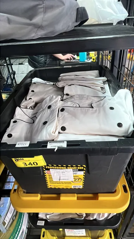 TOTE OF *NEW WITH TAGS* CHEFWEAR JACKETS: ALL APPEAR TO SIZE XL