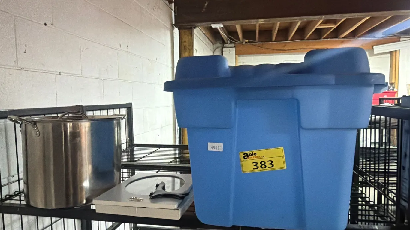 LARGE TOTE WITH LID, STAINLESS STEEL STOCK POT & WEDDING FRAME