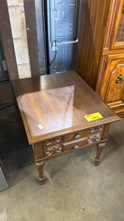 VINTAGE SPANISH REVIVAL STYLE WOOD END TABLE