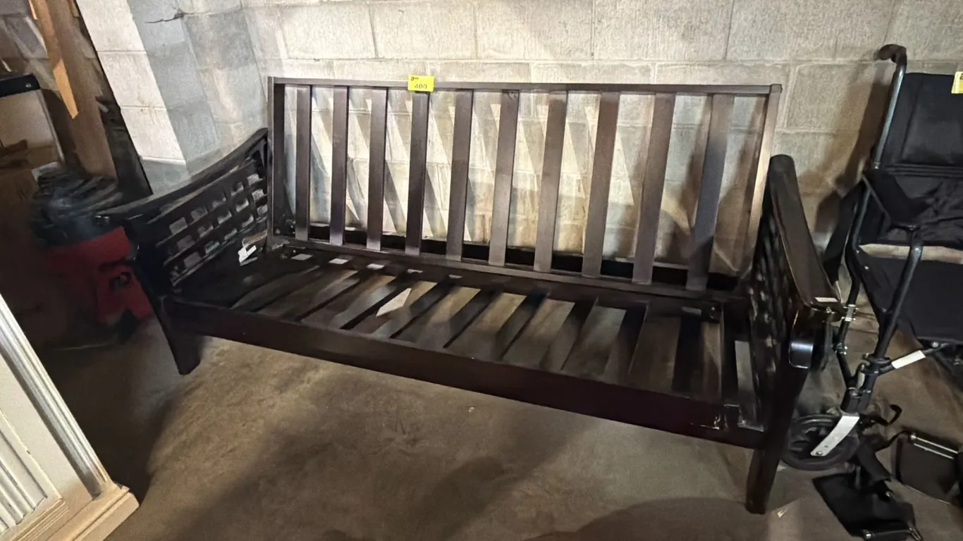 WOOD FUTON FRAME