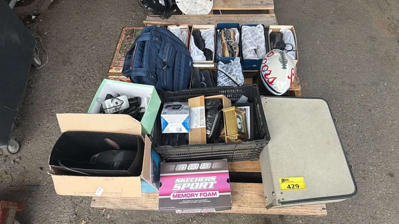 PALLET OF ASSORTED FOOTWEAR, VINTAGE BERNINA SEWING MACHINE, MUSIC CDS & MORE *MUST TAKE ALL*
