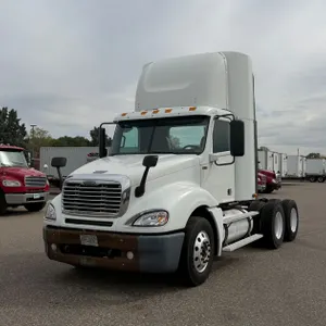 2017 GLIDER Freightliner Columbia Semi Truck