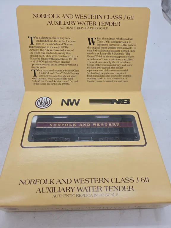 Vintage bachmann HO scale North fork and Western auxiliary water tender car new and original box