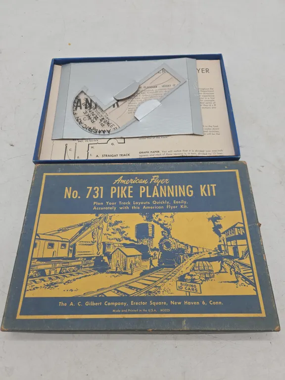 Vintage American flyer number 731 Pike planning kit in original box