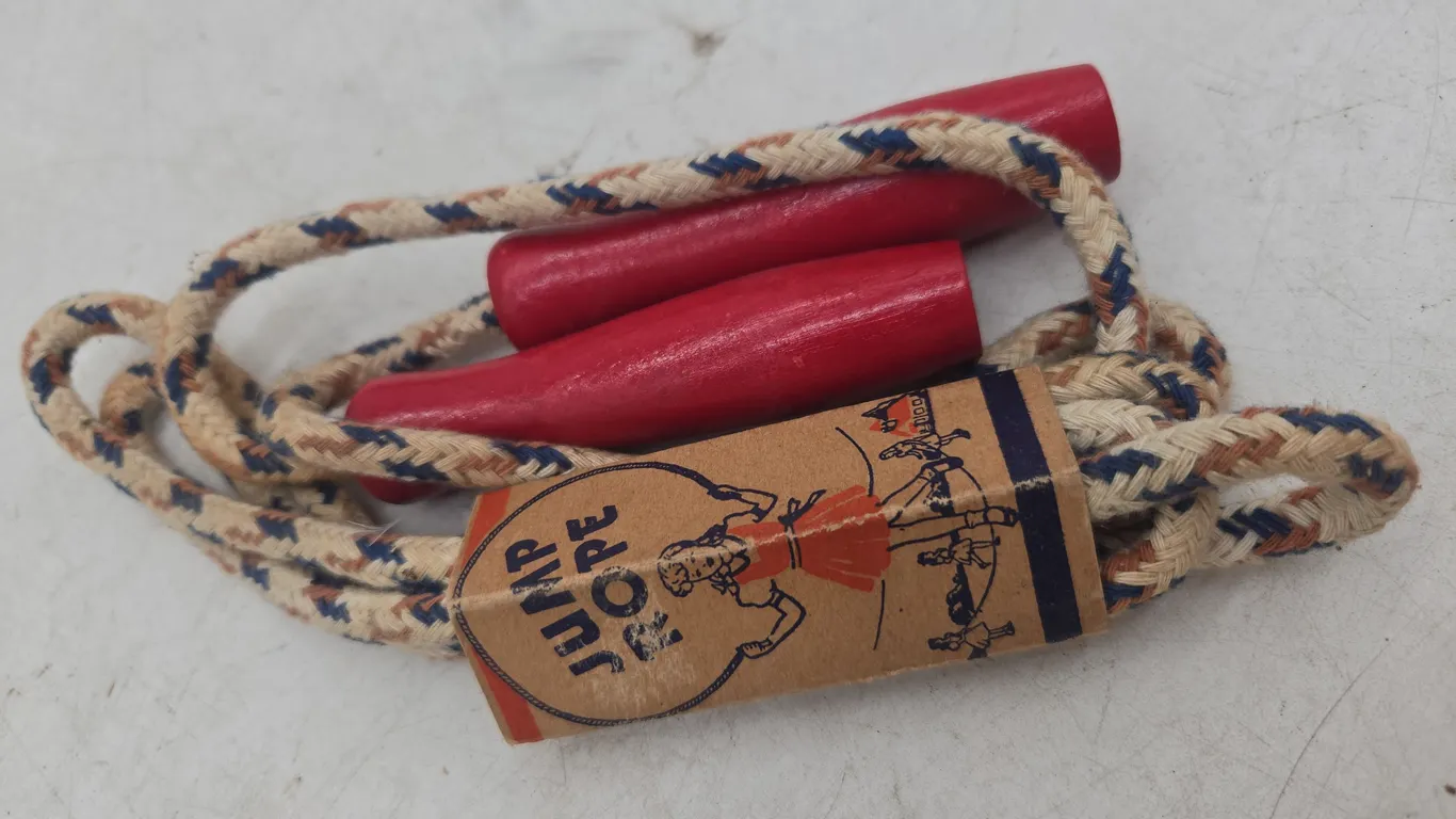 Vintage William Graham jump rope in original packaging
