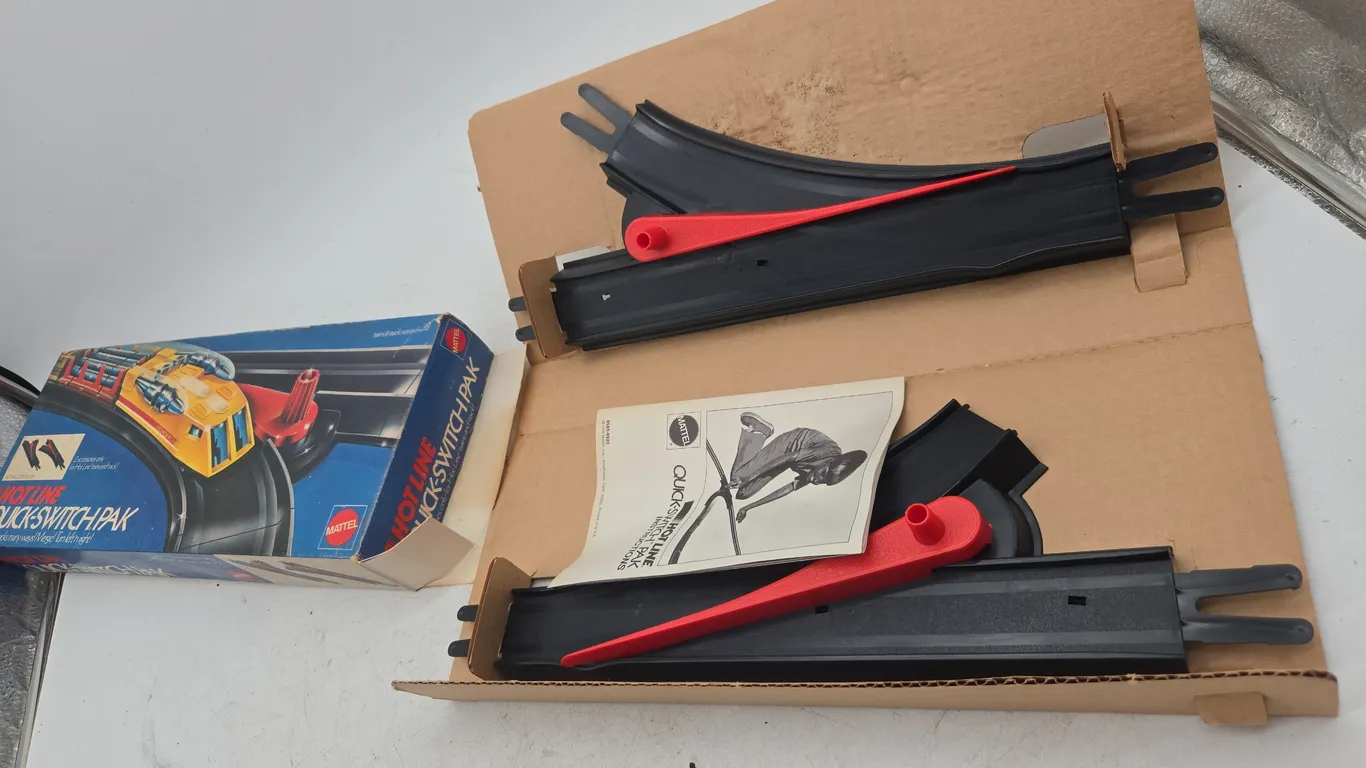 Vintage Mattel hotline quick switch pack new inbox