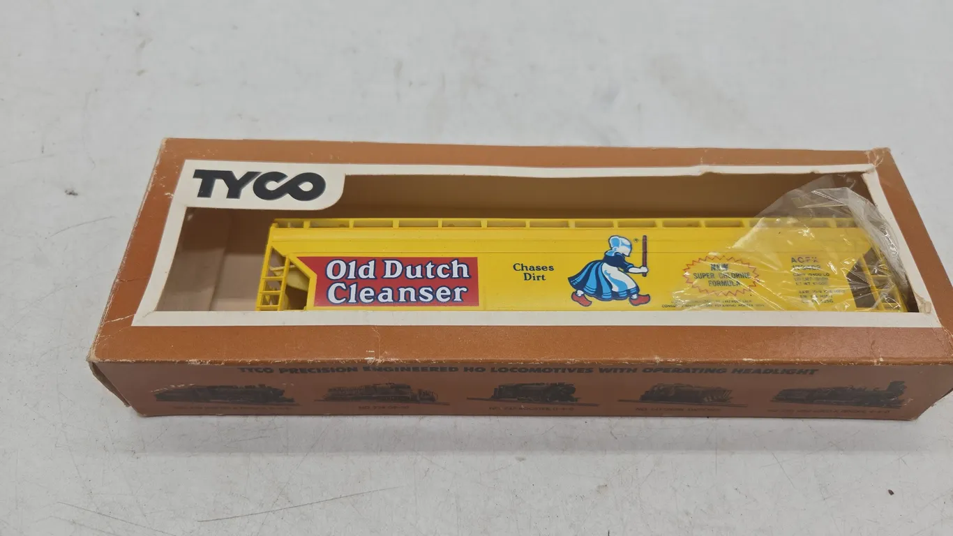 Vintage Tyco brand Old Dutch cleanser advertising freight car new in box