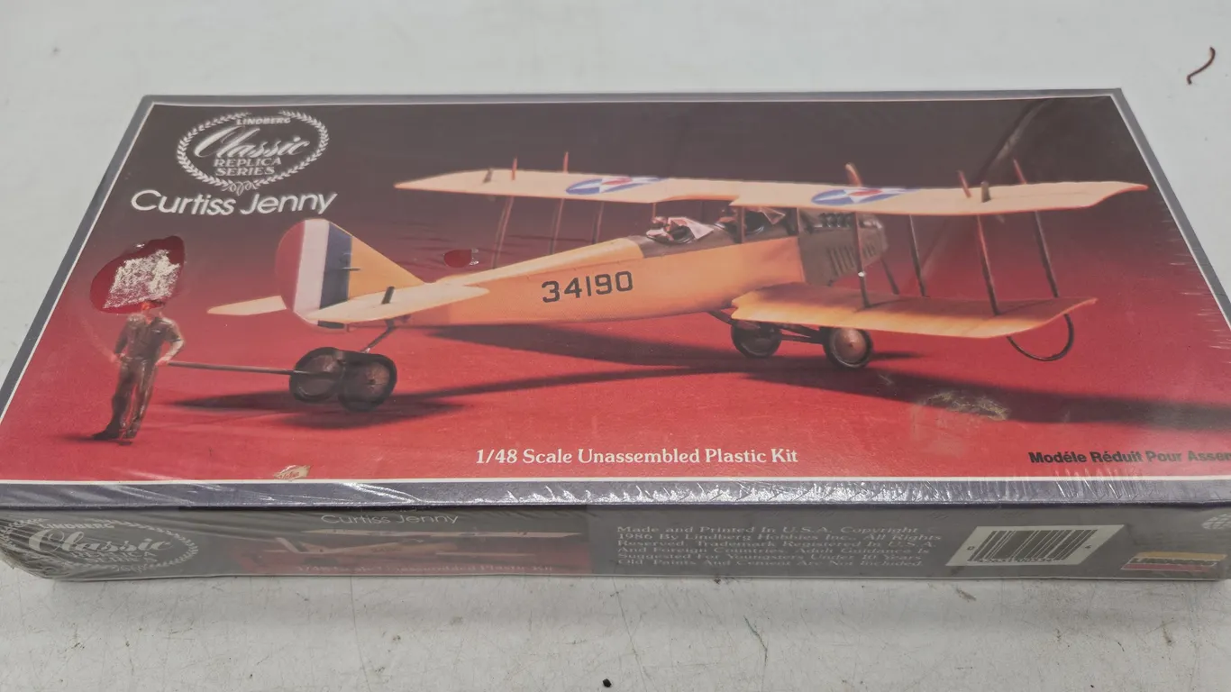 Vintage Lindbergh classic replicas Curtis Jenny by plane model new inbox