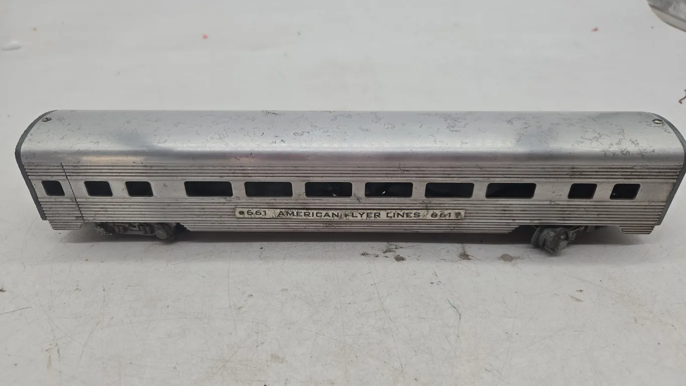 Vintage American flyer lines number 661 aluminum passenger coach car