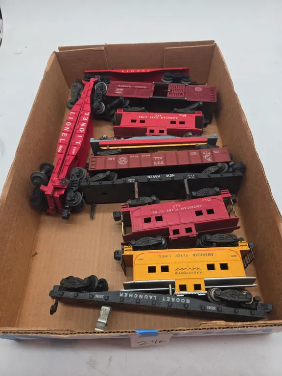 Assorted vintage train cars