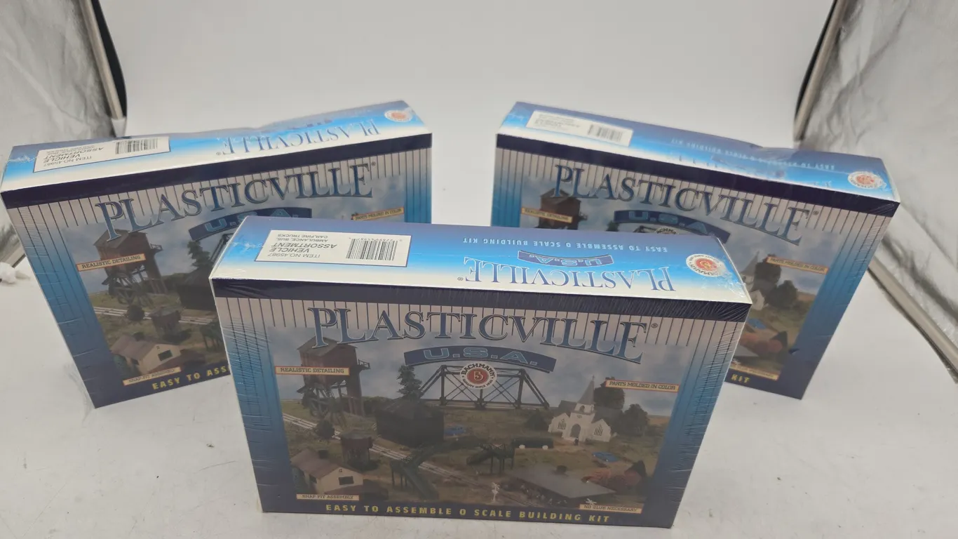Assorted vintage plasticville easy to assemble building kits new in boxes