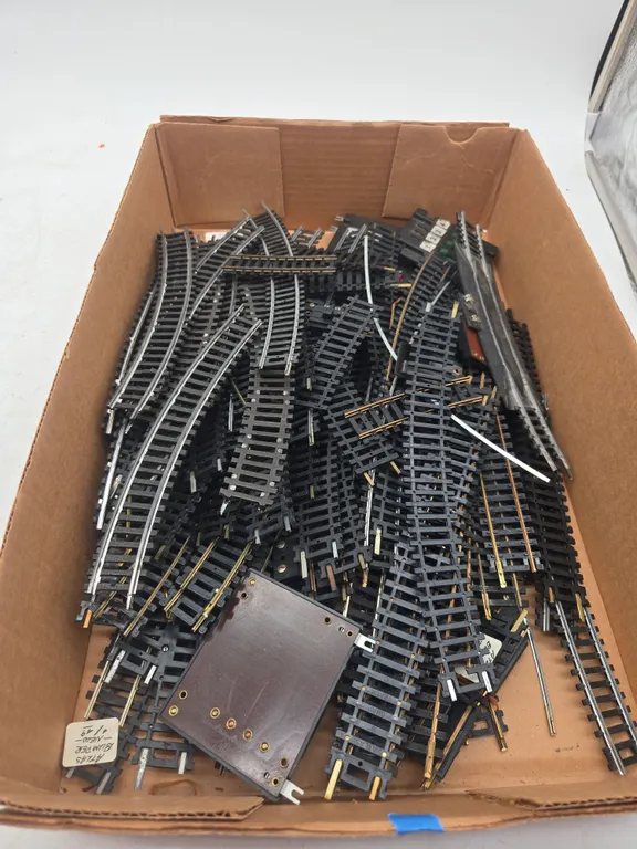 Assorted train track