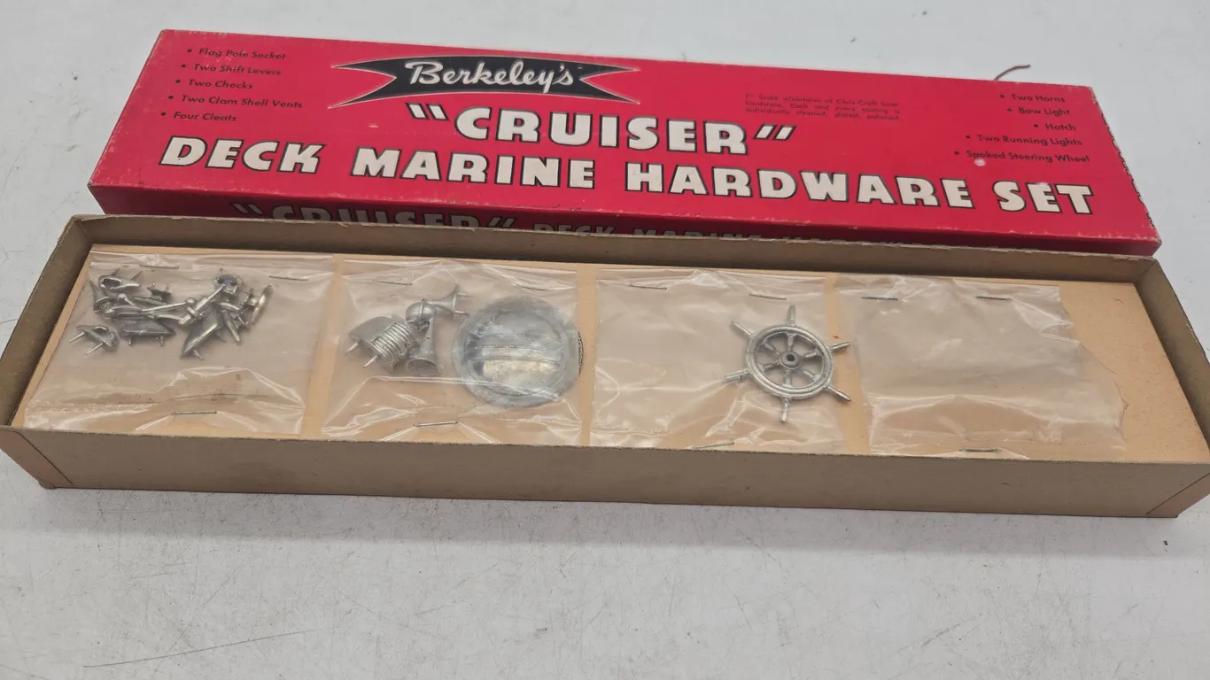 Vintage Berkeley's cruiser deck Marine hardware set new and original box