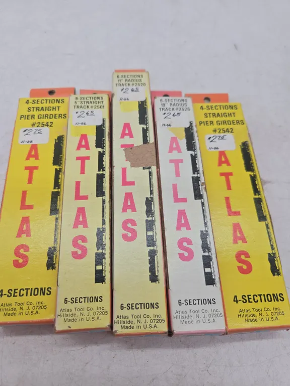 Vintage Atlas brand train track accessories new in boxes