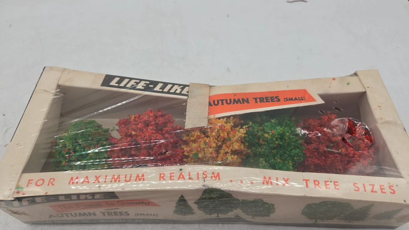 Vintage lifelike brand autumn trees new inbox