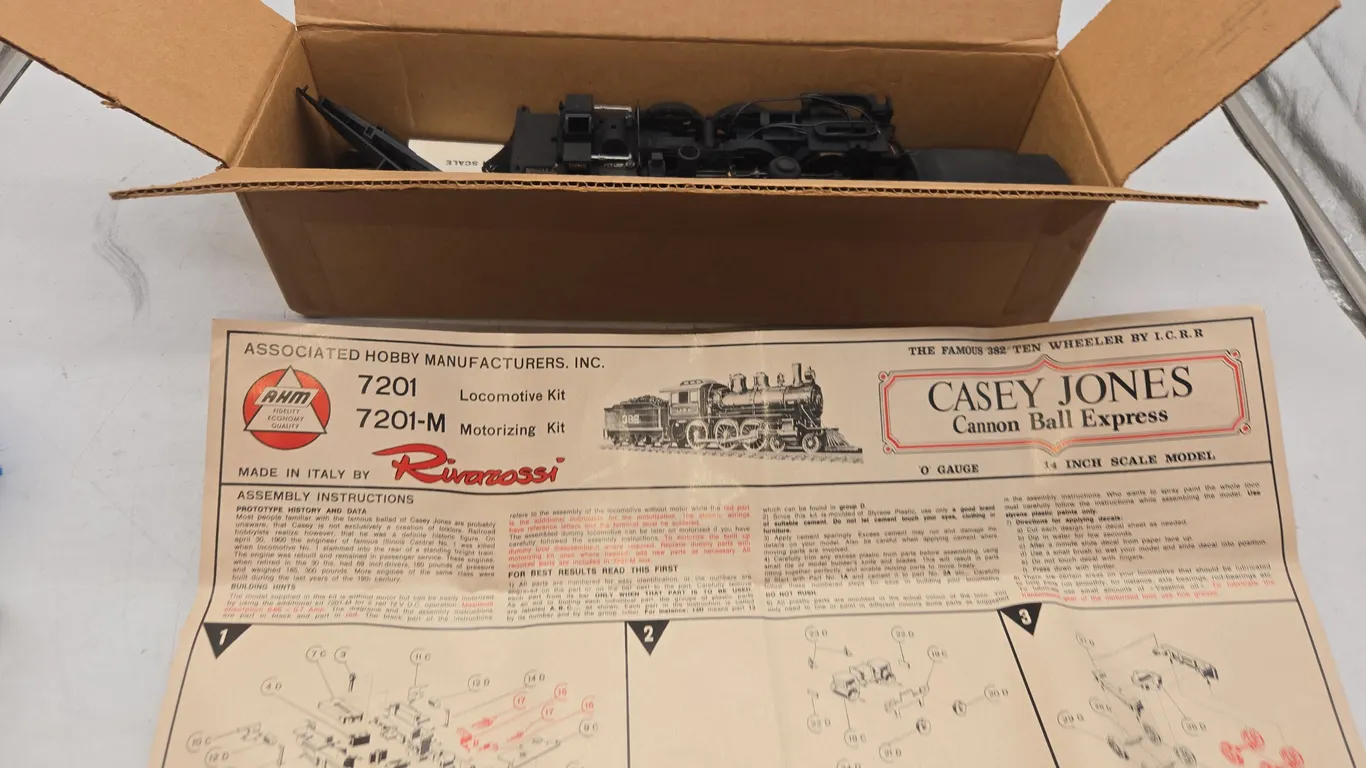 Vintage ahm River Rossi Casey Jones cannonball Express a locomotive and tender model in original box