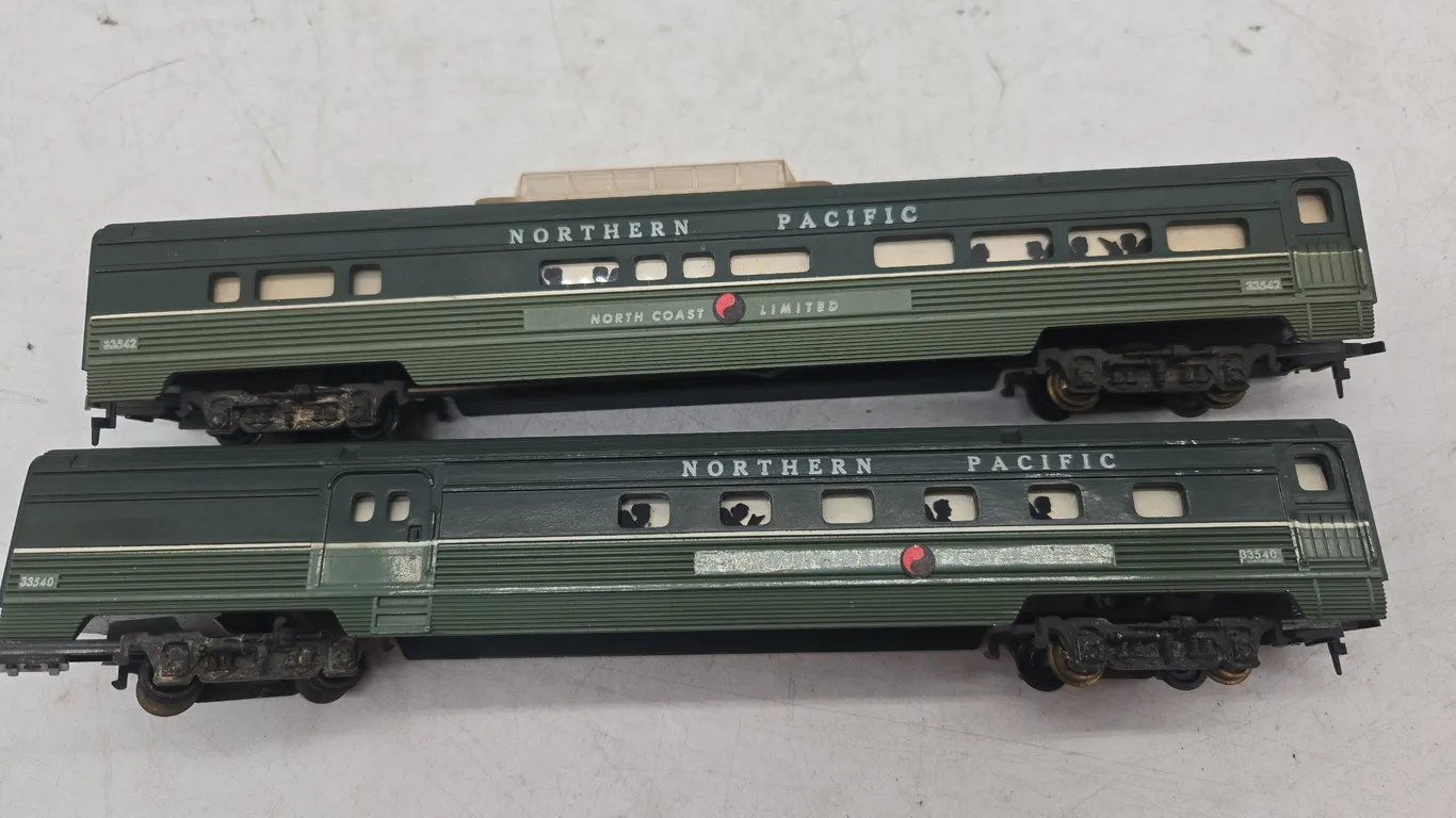 Vintage American flyer North Coast limited Northern Pacific HO scale passenger observation cars