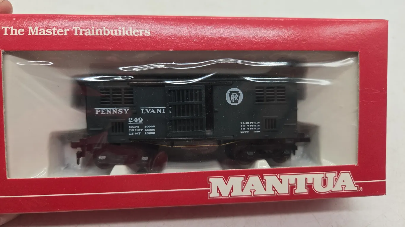Vintage Manitou Pennsylvania horse car new in box