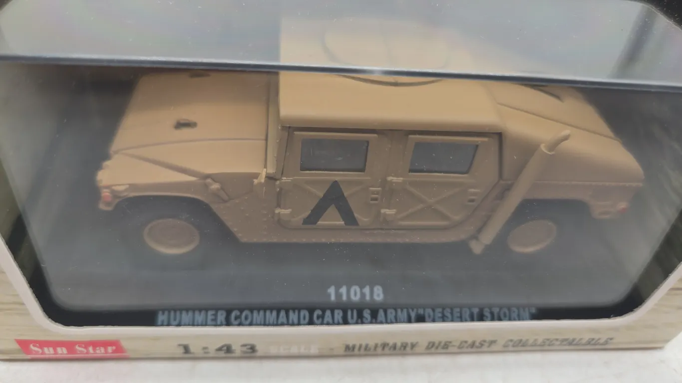 Vintage sunstar US army desert Storm Humvee diecast collector's car new in box