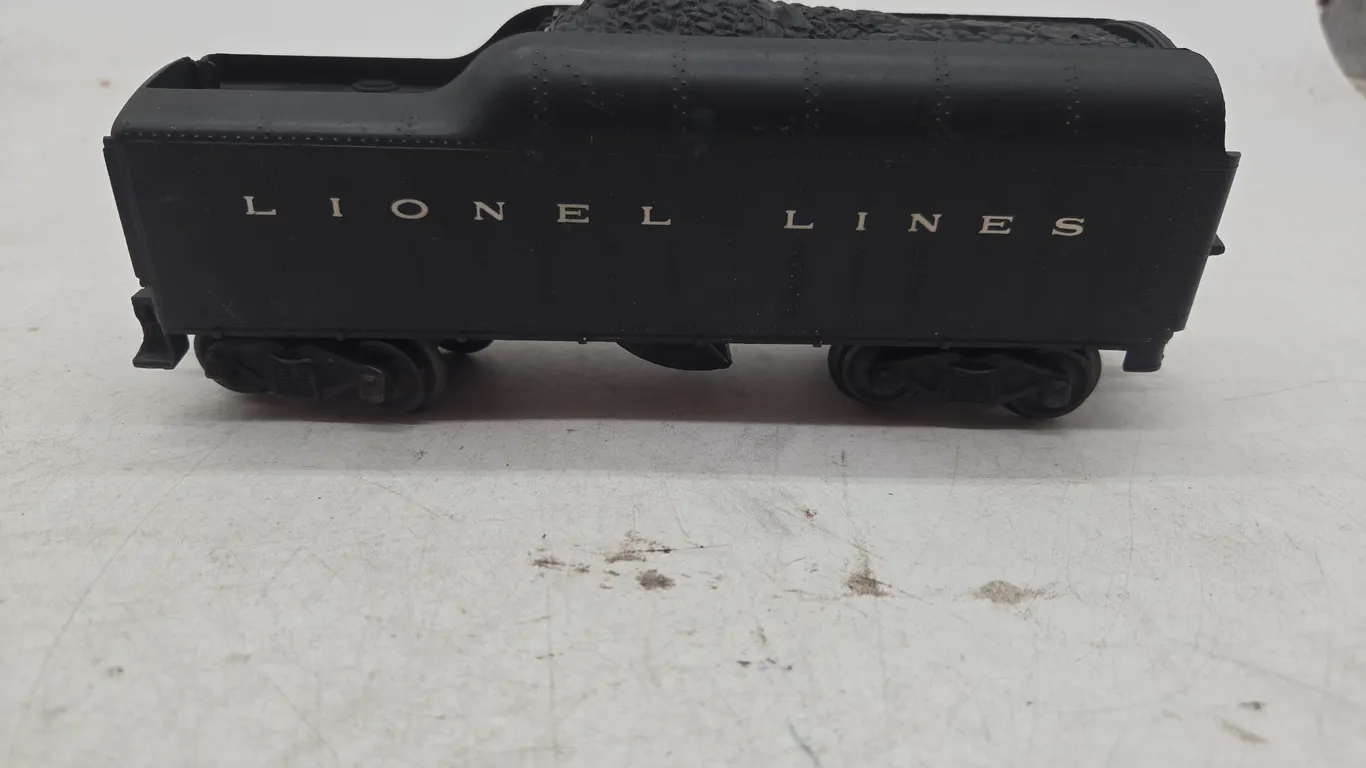 Vintage Lionel number 2046 w coal tinder