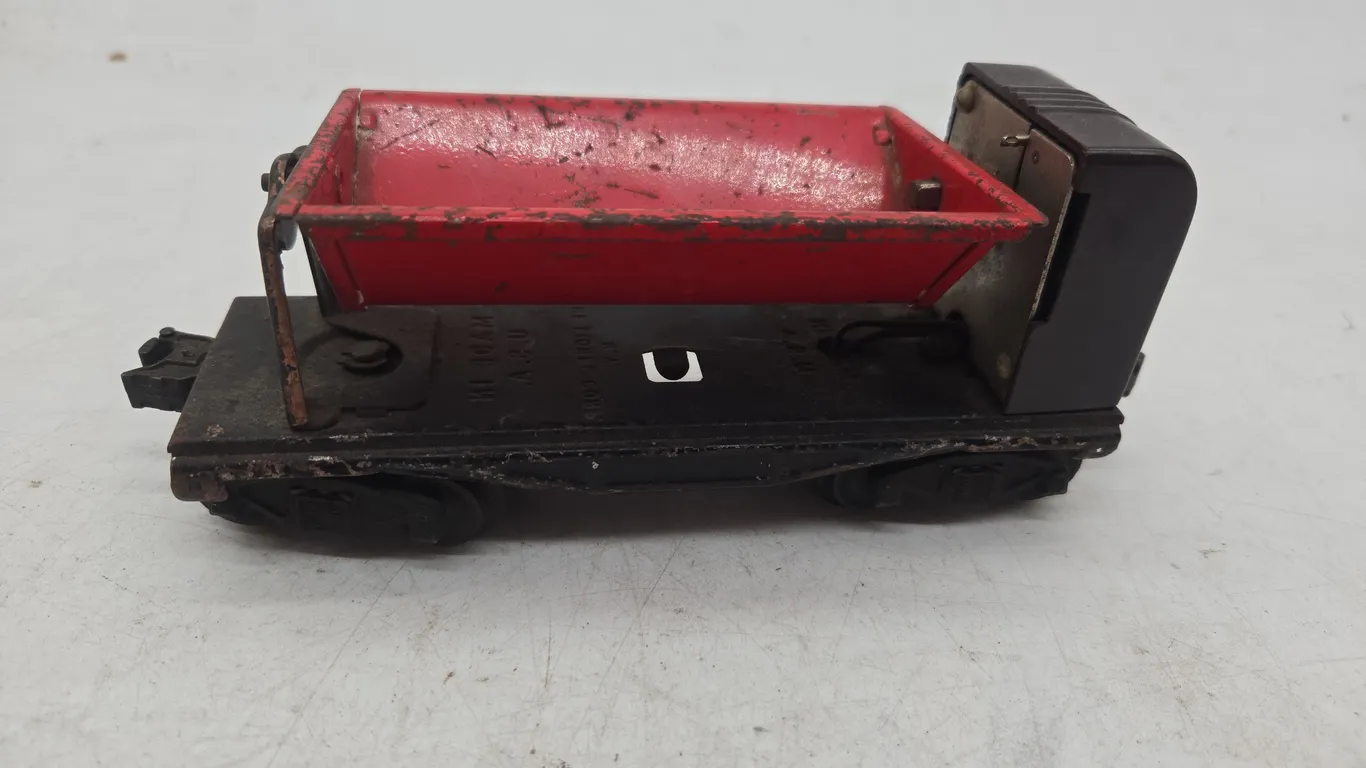 Vintage Lionel number 3559 automated coal dump car