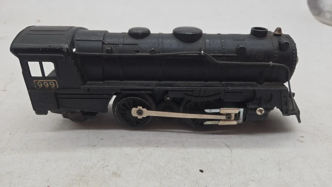 Vintage marxs Brand number 999 steam engine locomotive